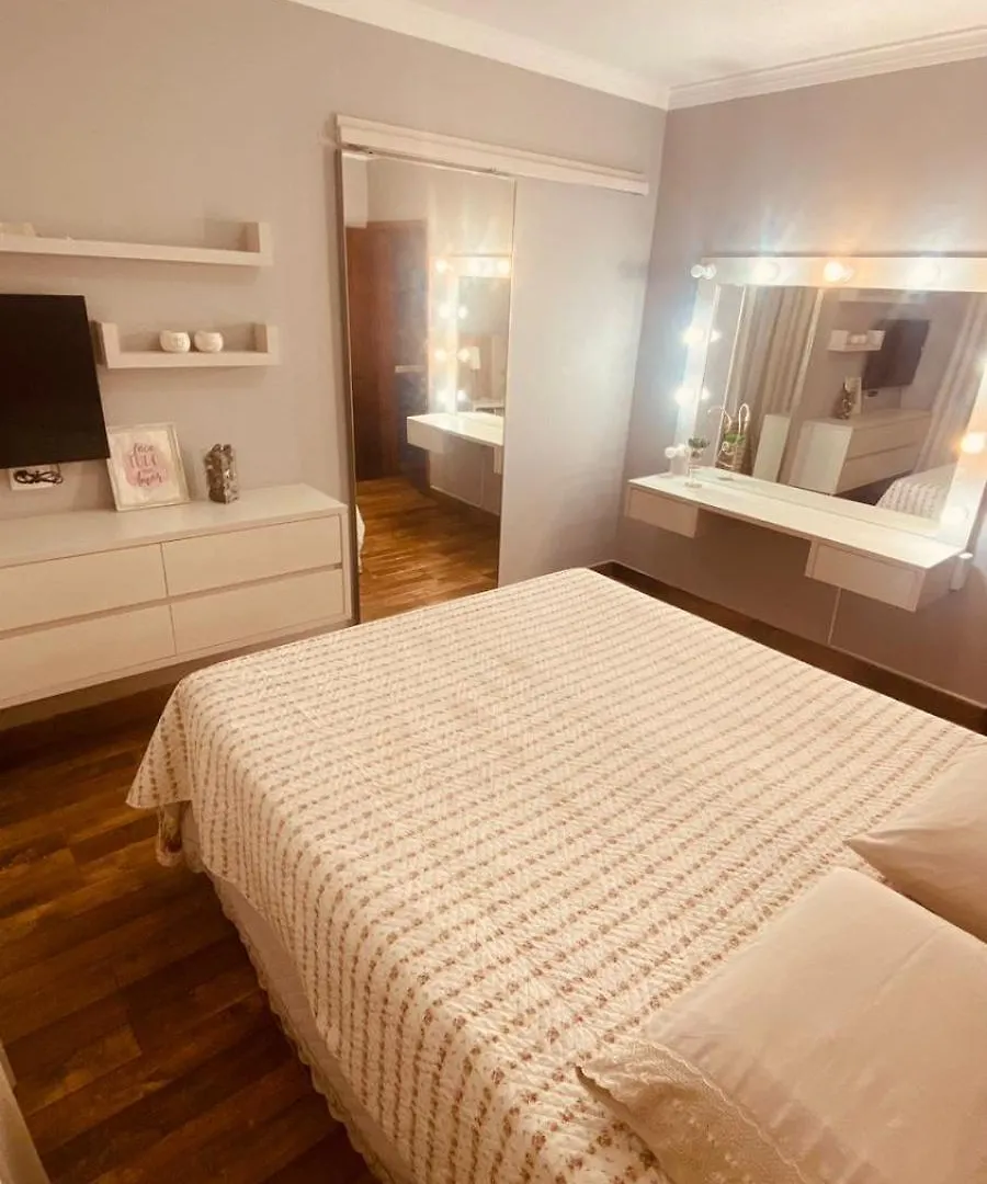 Casa De Ferias 850 M Da Praia Centro Bc Balneario Camboriu